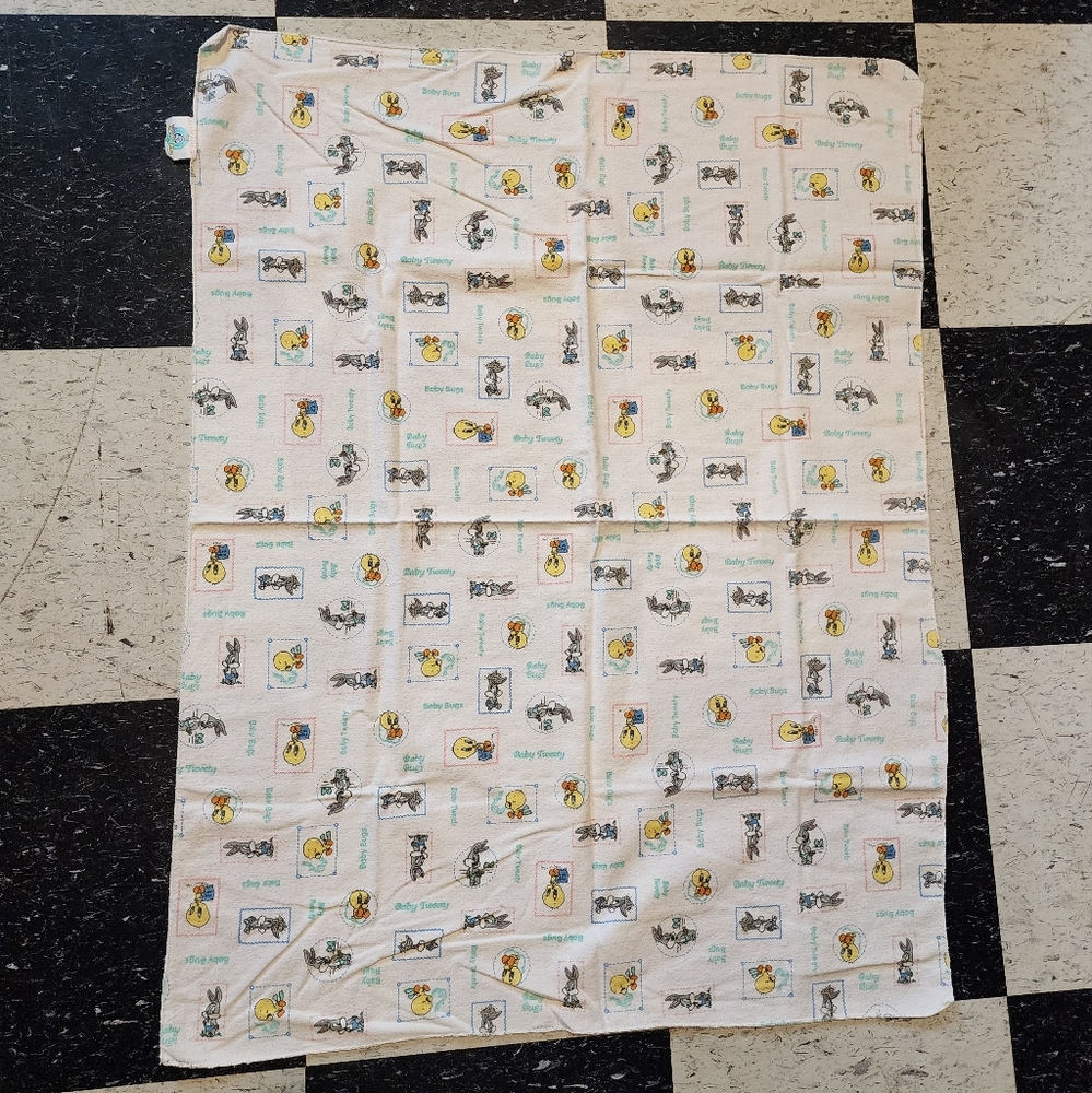 Baby Looney Tunes 1997 Crib Flat Sheet/Swaddle